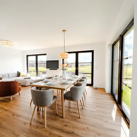 Holiday home Kuesten Hildes Huuske - Direkte Wasserlage, Aussensauna, Terrasse, 117qm, Neubaugebiet *