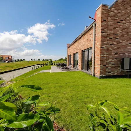 Kuesten Hildes Huuske - Direkte Wasserlage, Aussensauna, Terrasse, 117qm, Neubaugebiet *